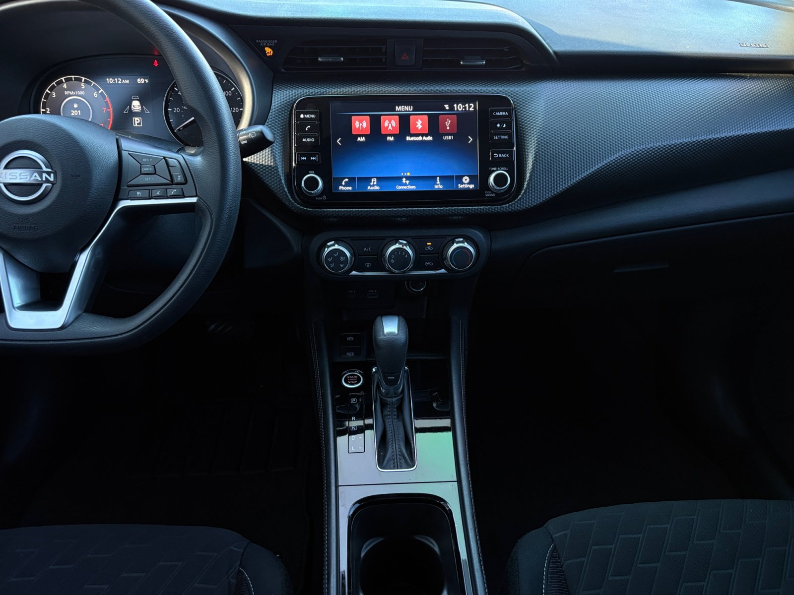 Used 2023 Nissan Kicks SV FWD image 22