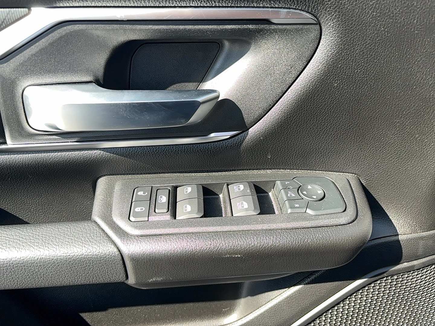 New 2025 RAM 1500 Big Horn w/ Night Edition AWD/4WD image 22