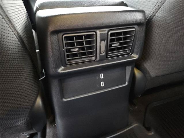 Used 2025 Toyota 4Runner SR5 AWD/4WD image 17