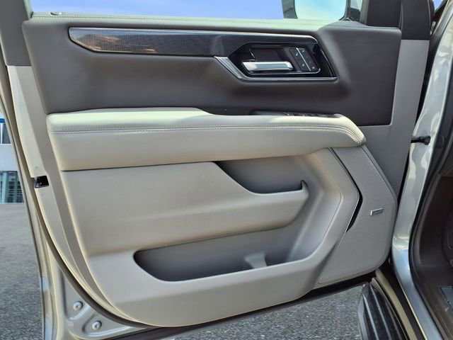 New 2026 GMC Yukon XL Elevation image 24