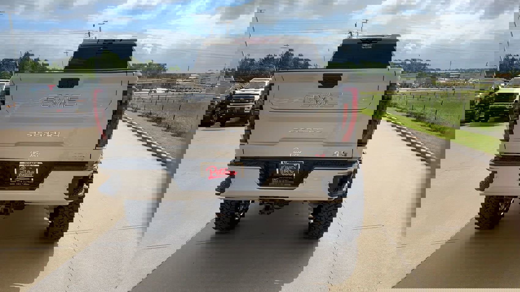 Used 2026 GMC Sierra 2500 AT4 w/ AT4 Premium Plus Package image 7