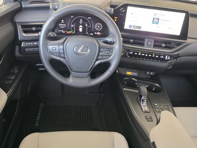 Used 2025 Lexus UX 300h AWD w/ Cold Area Package image 11