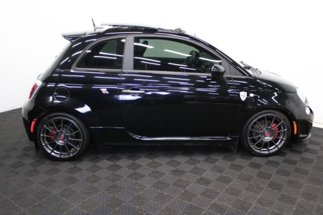 Used 2017 FIAT 500 Abarth w/ Popular Equipment Package FWD image 5