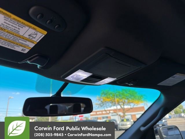 Used 2015 Ford Explorer Sport w/ Equipment Group 401A AWD/4WD image 17