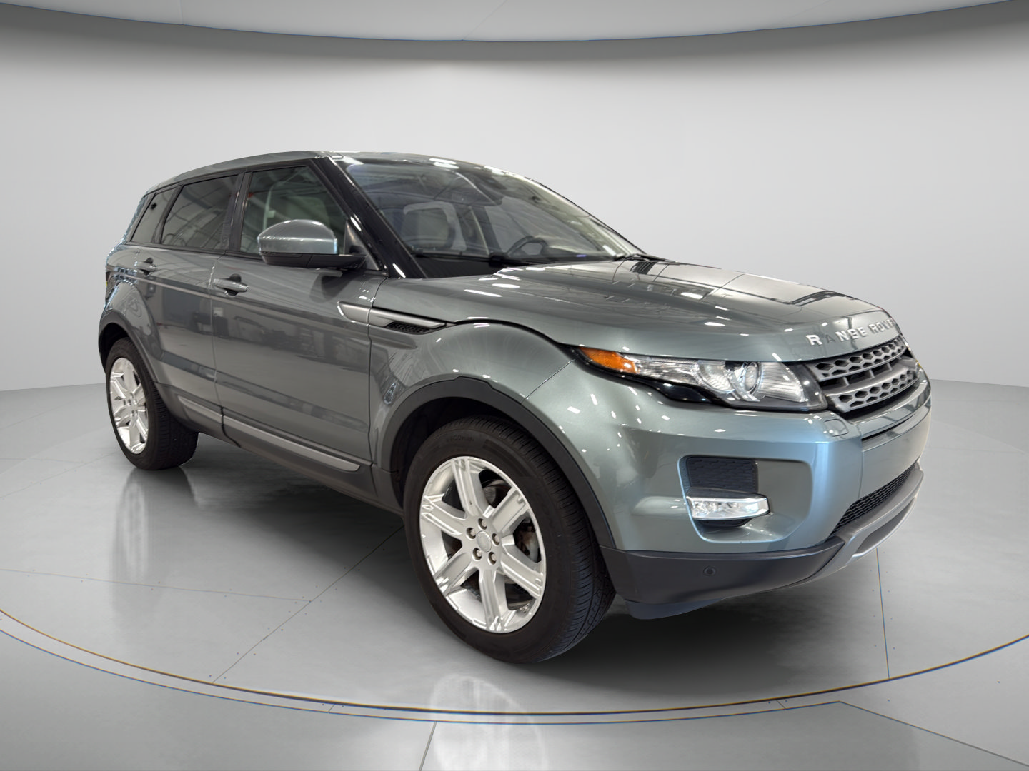 Used 2015 Land Rover Range Rover Evoque Pure Plus AWD/4WD image 7