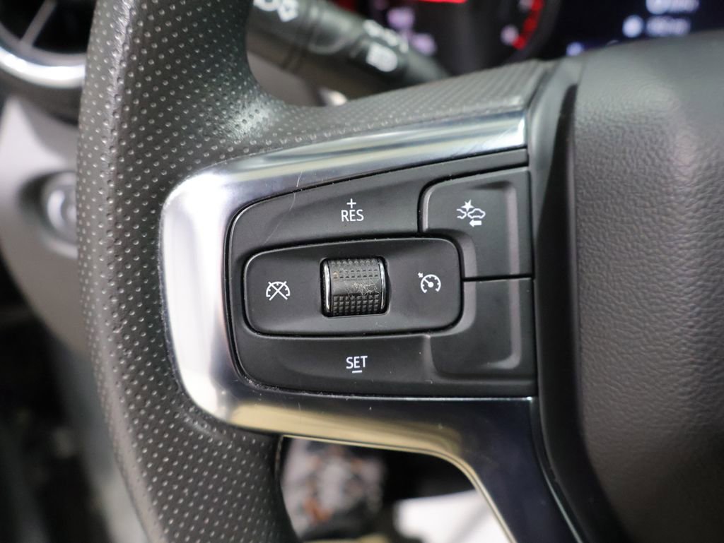 Used 2025 Chevrolet Blazer LT image 33