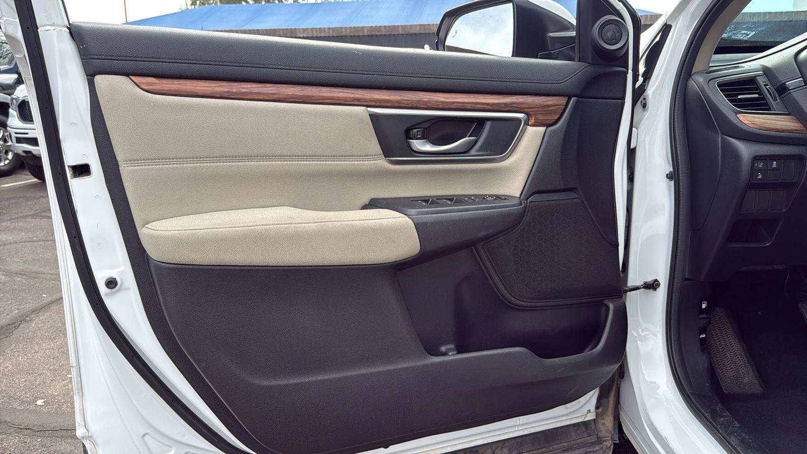 Used 2022 Honda CR-V EX image 6