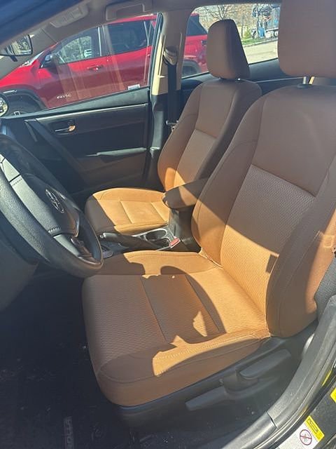 Used 2015 Toyota Corolla LE image 5