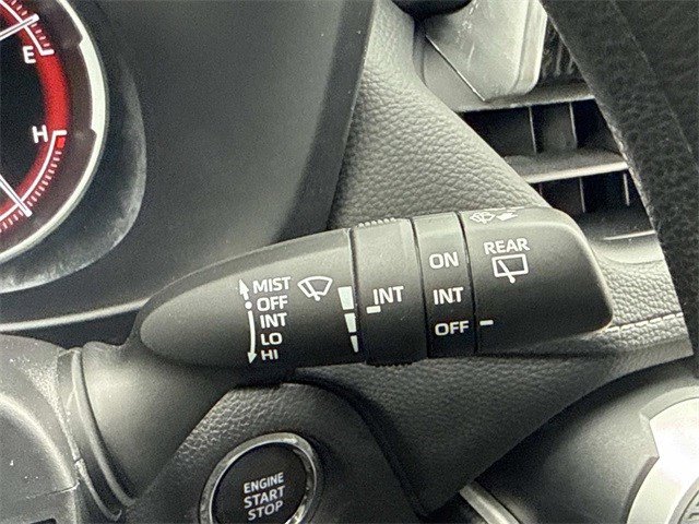 Used 2025 Toyota RAV4 XLE image 26