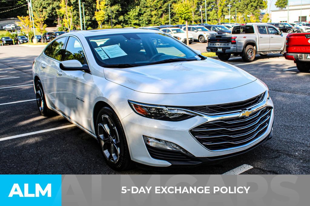 Used 2024 Chevrolet Malibu LT FWD image 3