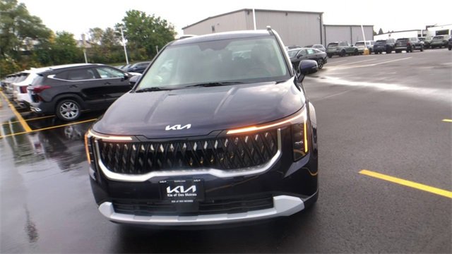 New 2026 Kia Carnival EX image 6