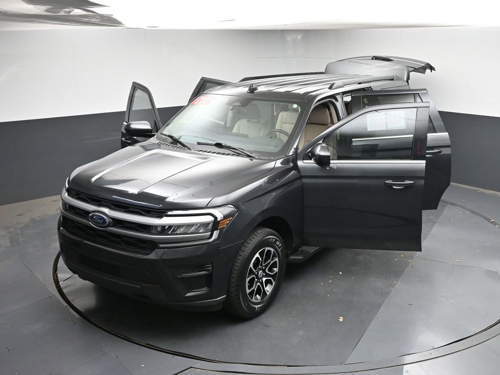 Used 2023 Ford Expedition Max XLT AWD/4WD image 47