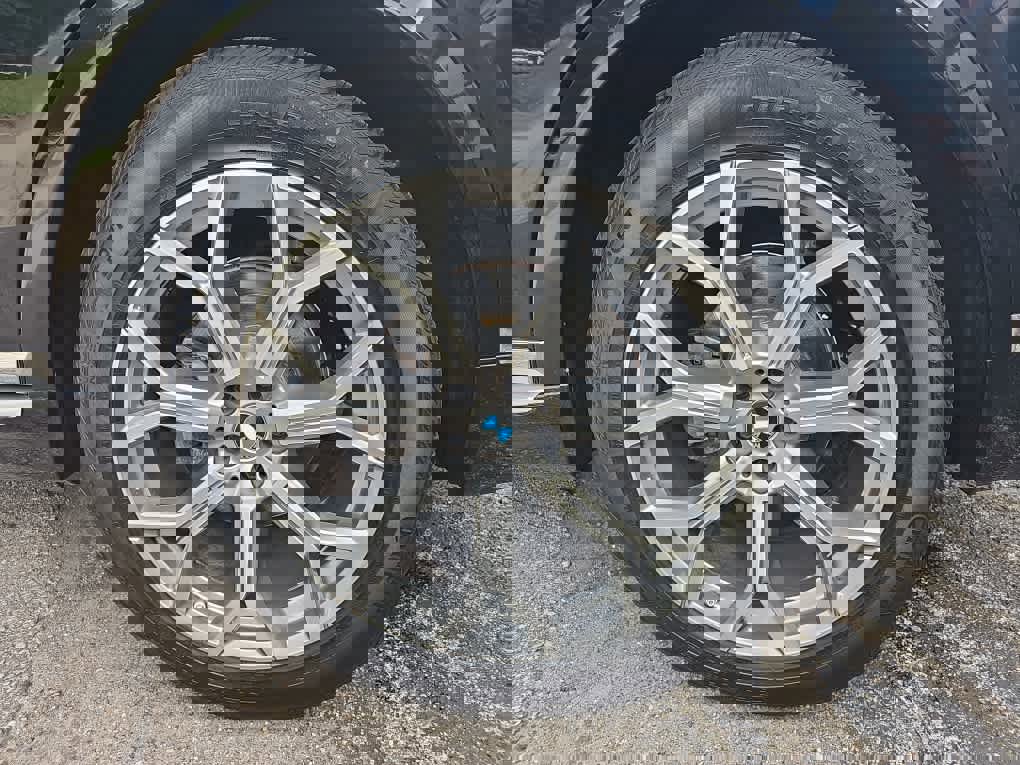 Used 2024 BMW X7 xDrive40i image 14