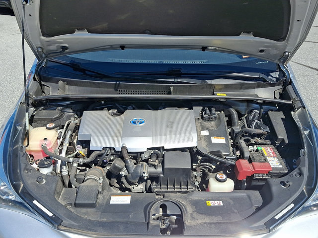 Used 2018 Toyota Prius Four FWD image 28