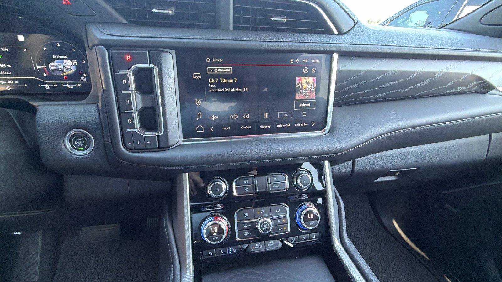 Used 2022 GMC Yukon Denali AWD/4WD image 32