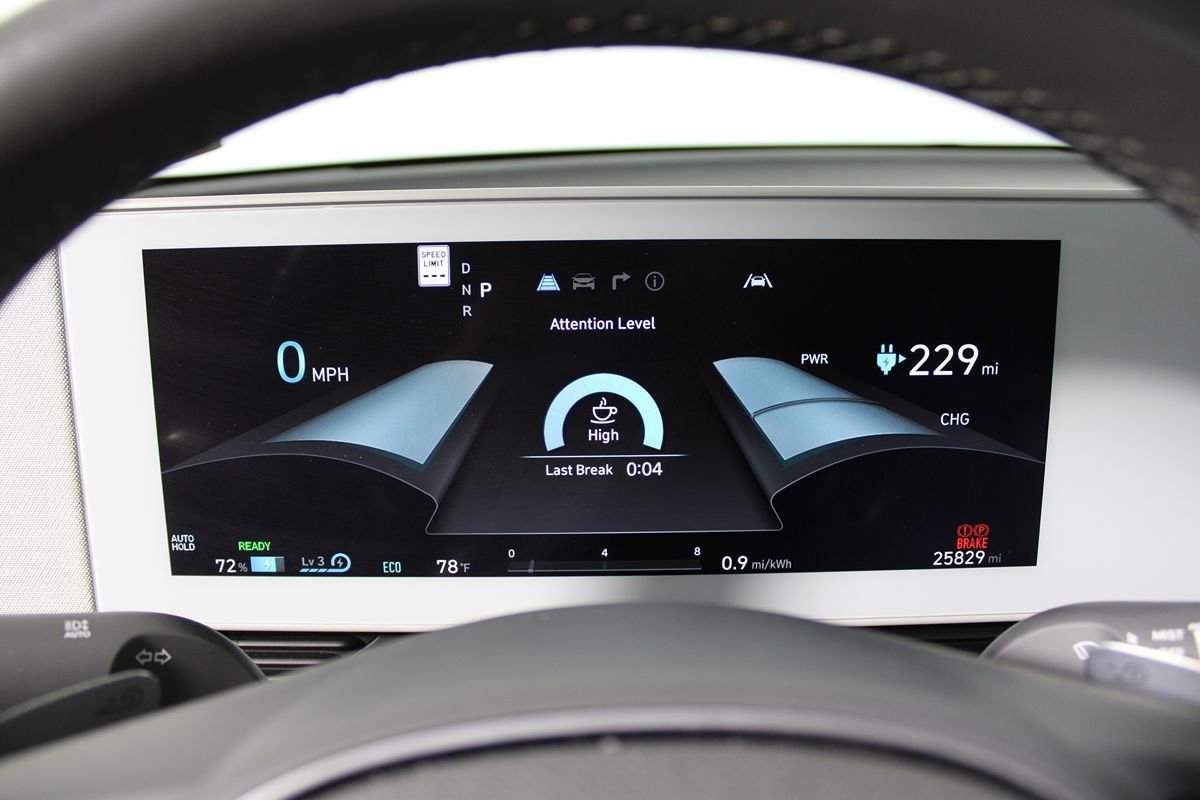Used 2023 Hyundai Ioniq 5 SE image 16