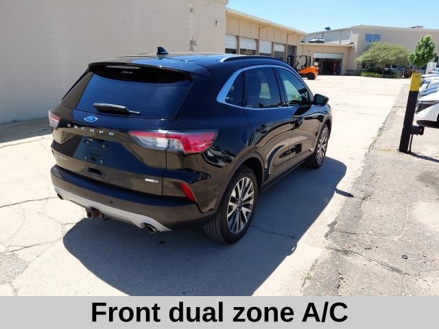 Used 2020 Ford Escape Titanium AWD/4WD image 4