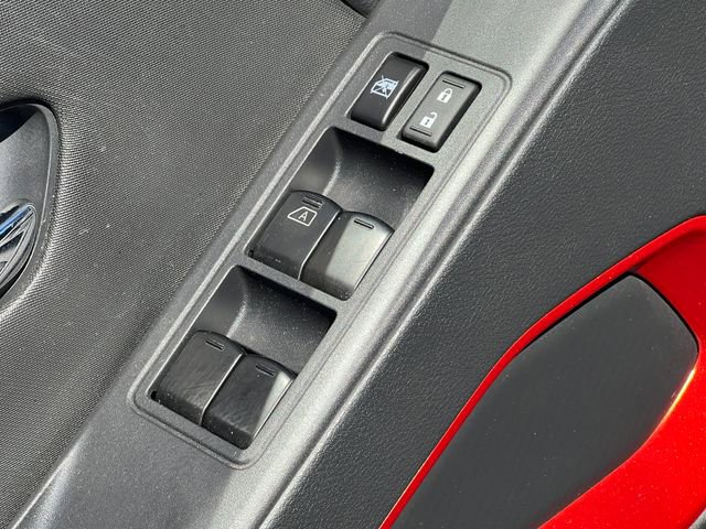 Used 2023 Nissan Frontier PRO-4X AWD/4WD image 18