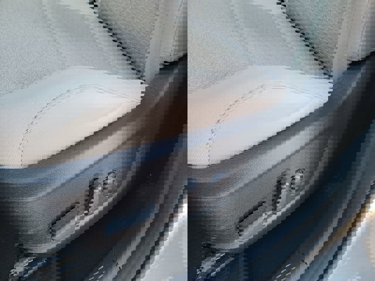 Used 2024 Kia Soul EX image 12