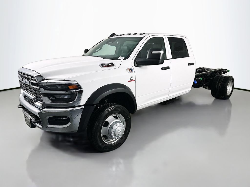 New 2026 RAM 5500 Tradesman AWD/4WD video 3