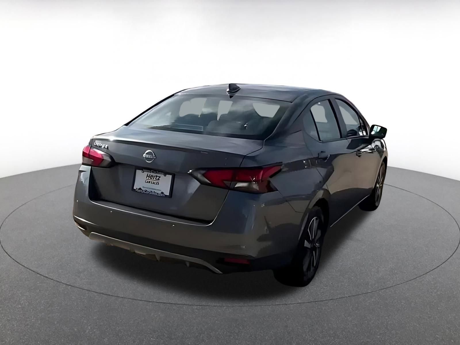 Used 2025 Nissan Versa SV image 14