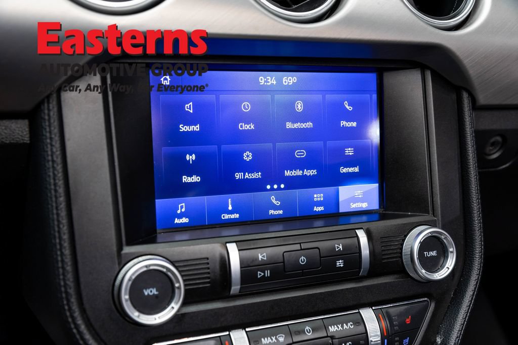 Used 2022 Ford Mustang Premium RWD image 19