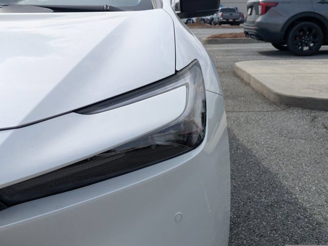 New 2026 Toyota Prius Plug-In Hybrid FWD image 9