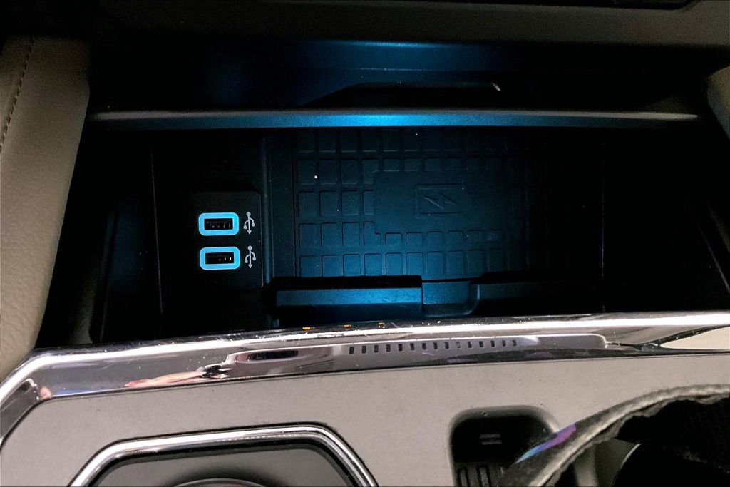 Used 2019 Ford Expedition XLT w/ Equipment Group 202A image 34