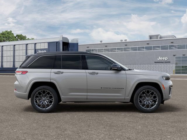 New 2026 Jeep Grand Cherokee Summit w/ Obsidian Package AWD/4WD image 12