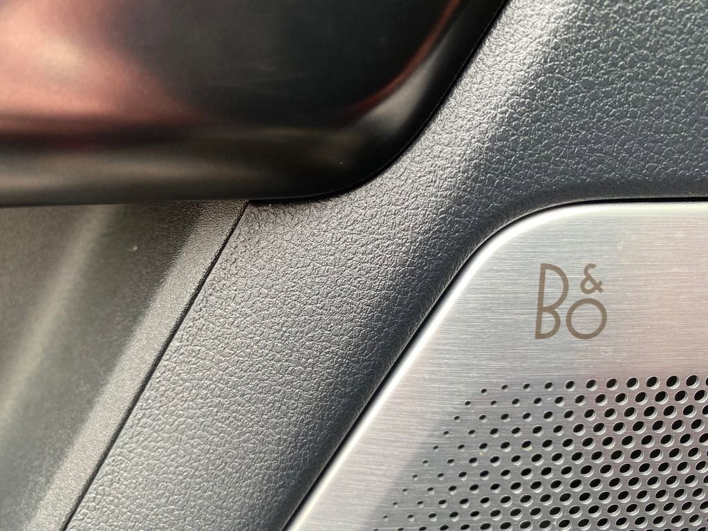 Used 2023 Ford F150 Platinum image 17