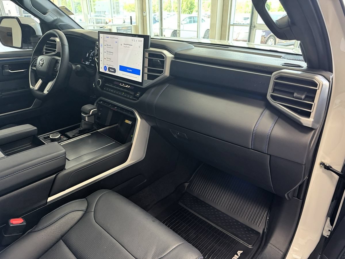 Used 2024 Toyota Sequoia Platinum AWD/4WD image 17