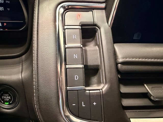 Used 2022 Chevrolet Tahoe LT w/ Luxury Package AWD/4WD image 38
