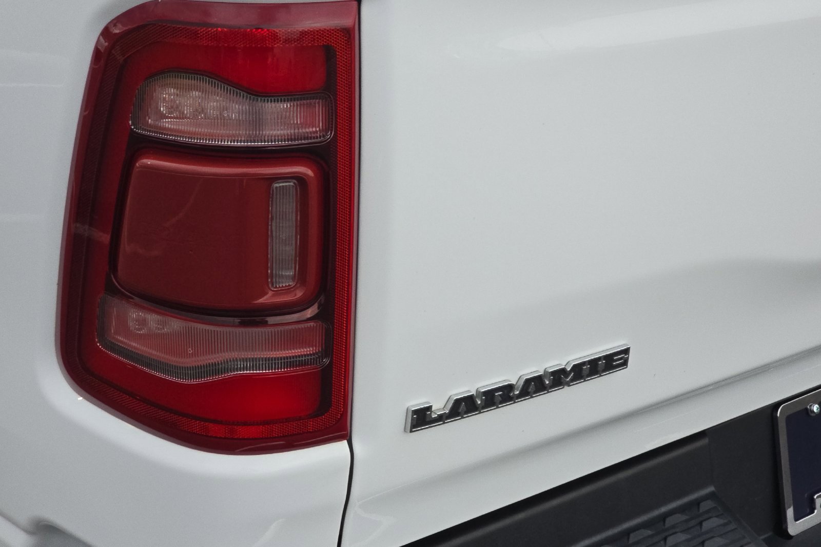 Used 2023 RAM 1500 Laramie image 32