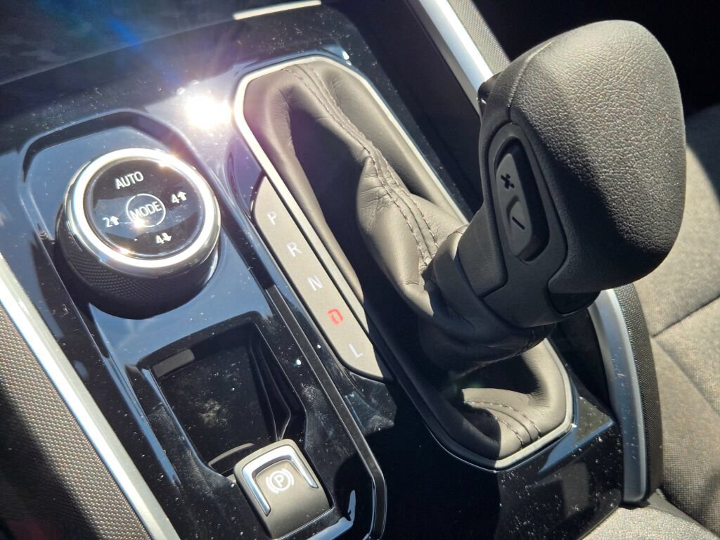 New 2026 Chevrolet Colorado Trail Boss AWD/4WD image 22