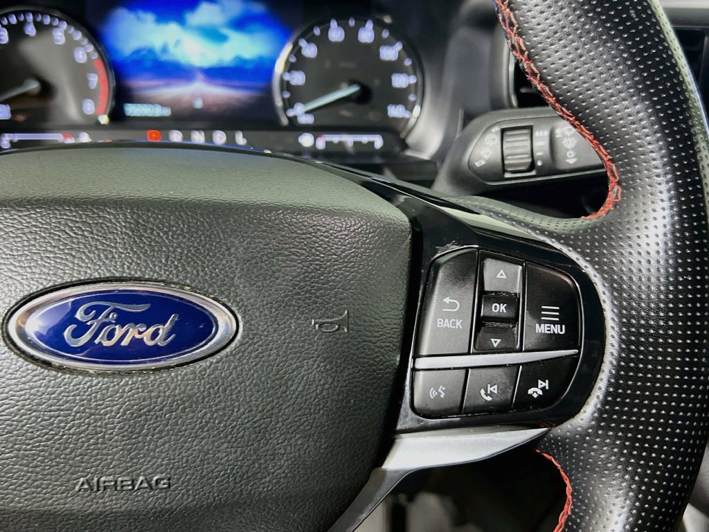 Used 2022 Ford Explorer ST-Line w/ Class IV Trailer Tow Package AWD/4WD image 9