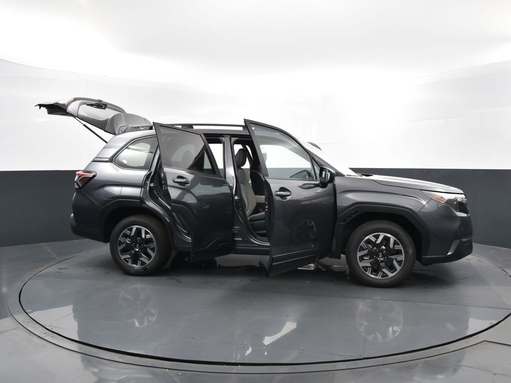 Used 2026 Subaru Forester Premium image 39