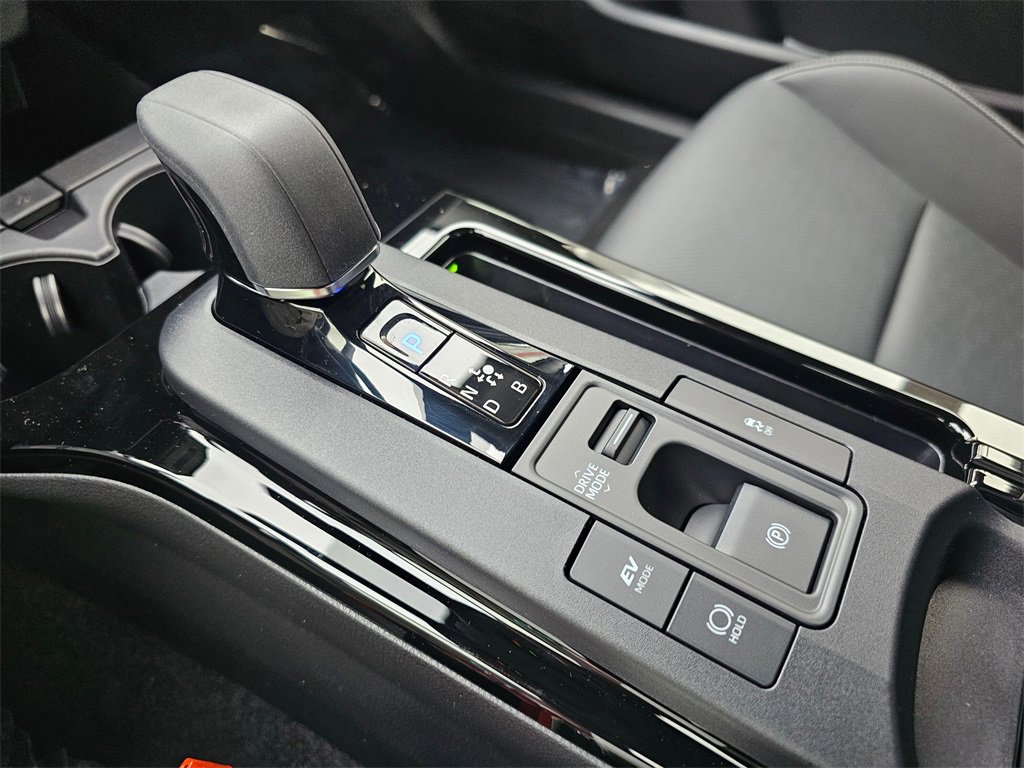 New 2026 Toyota Prius XLE image 34