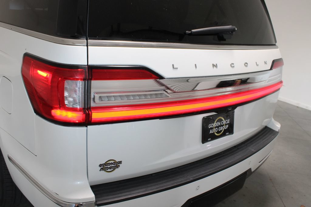 Used 2020 Lincoln Navigator L Reserve w/ Luxury Package AWD/4WD image 62