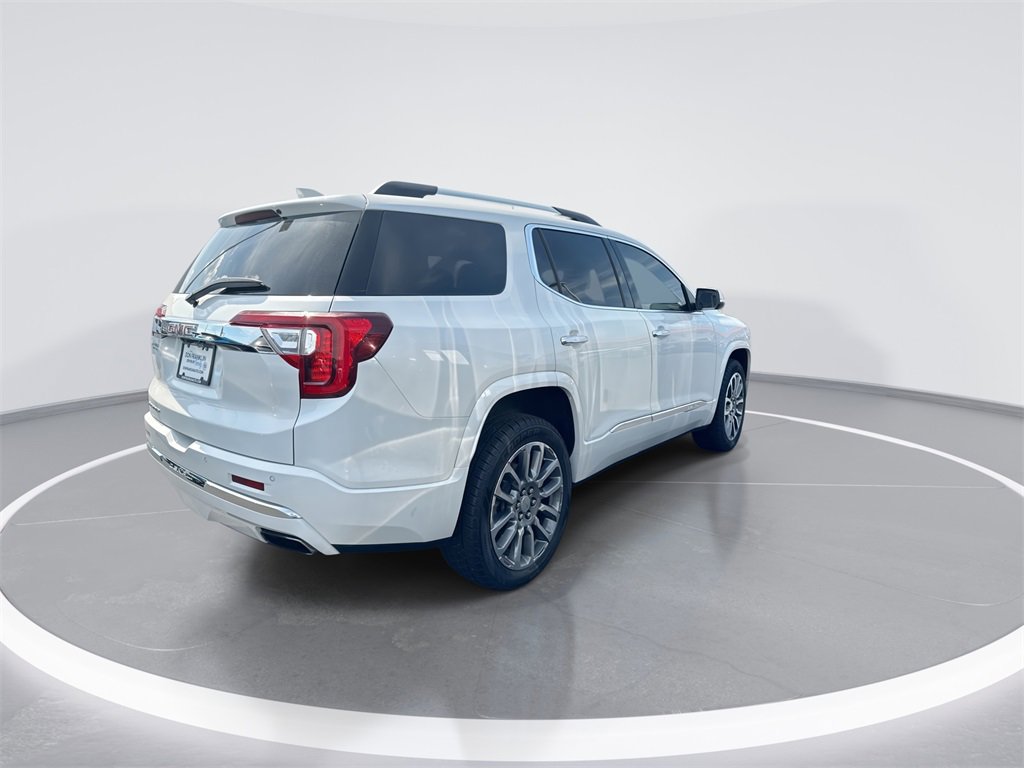 Used 2021 GMC Acadia Denali w/ Denali Technology Package image 9