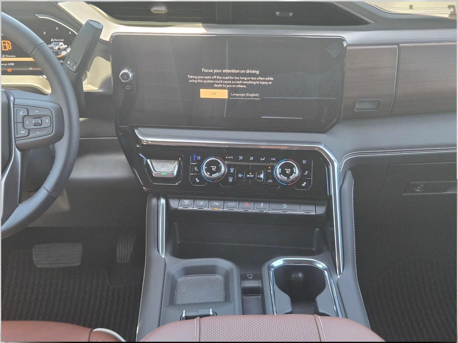 New 2026 GMC Sierra 2500 Denali Ultimate w/ LPO, Black Badging Package AWD/4WD image 7