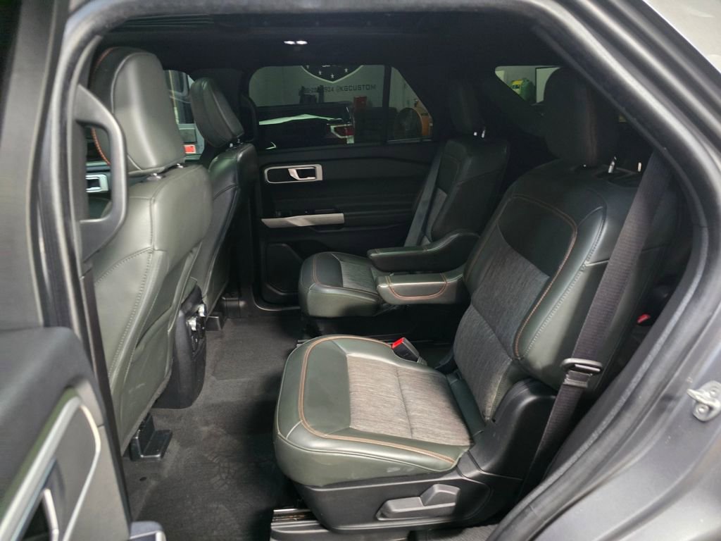 Used 2022 Ford Explorer Timberline image 13
