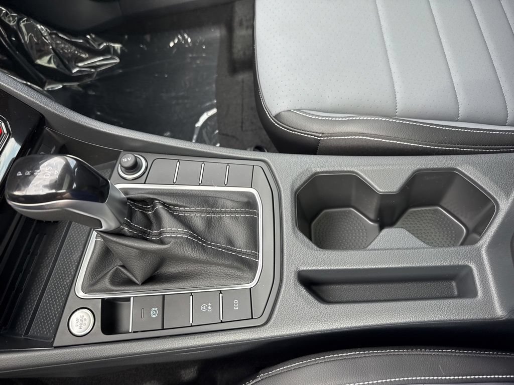 New 2026 Volkswagen Jetta SE FWD image 19