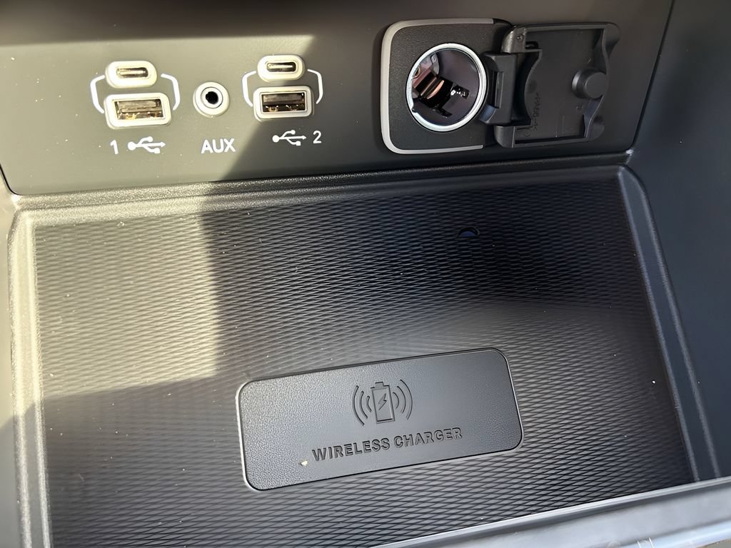 New 2025 Jeep Grand Cherokee Limited w/ Luxury Tech Group II AWD/4WD image 21