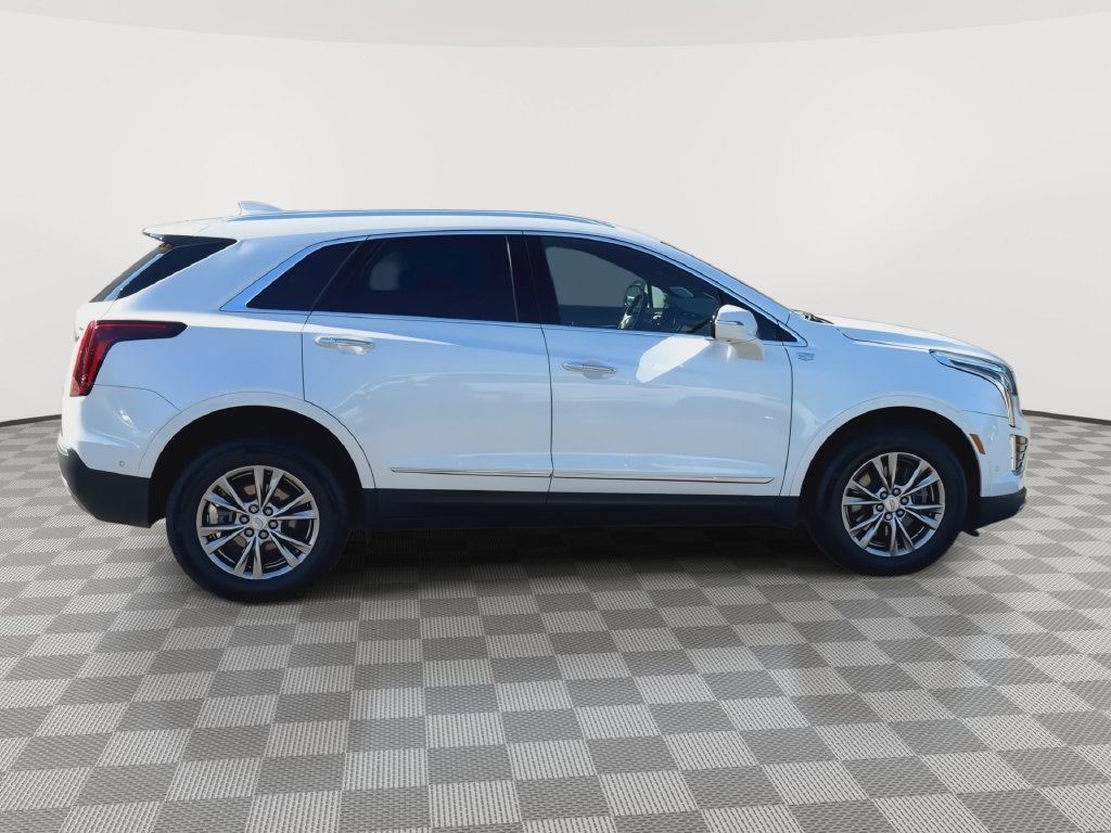 Used 2022 Cadillac XT5 Premium Luxury w/ Technology Package AWD/4WD image 9
