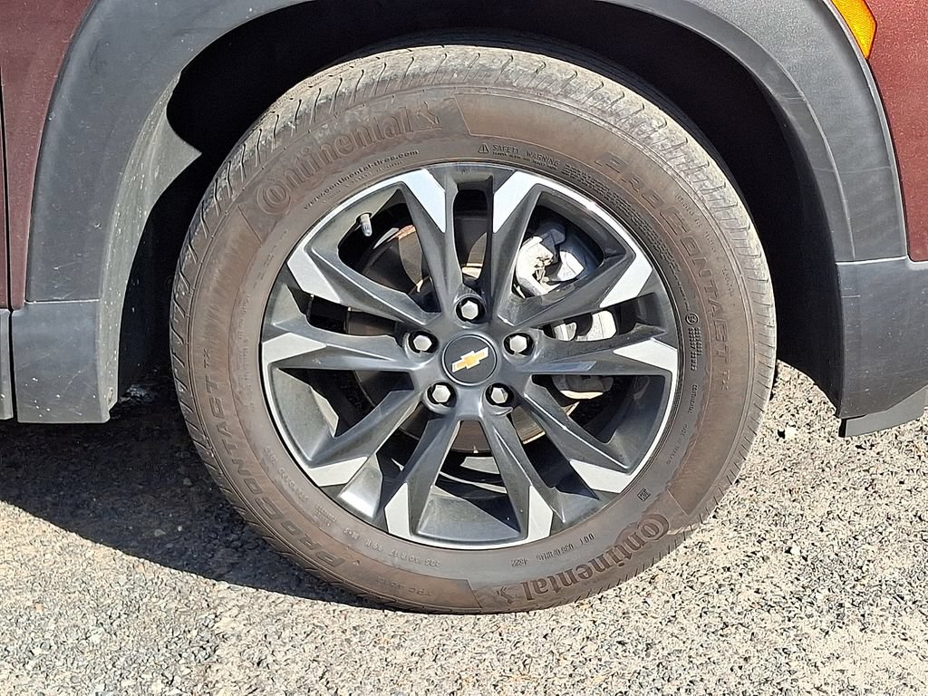 Certified 2023 Chevrolet TrailBlazer LT w/ Convenience Package FWD image 33