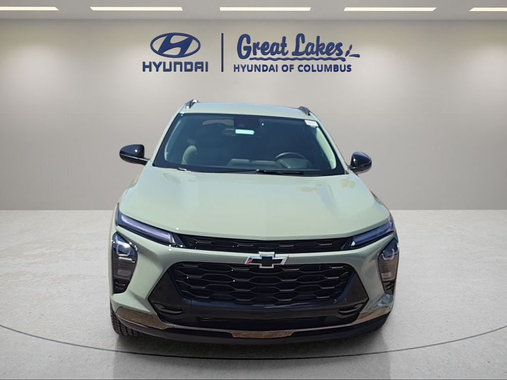 Used 2025 Chevrolet Trax ACTIV w/ Driver Confidence Package FWD image 8