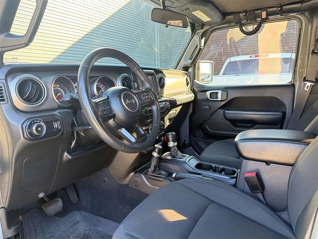 Used 2023 Jeep Wrangler Unlimited Sport image 7