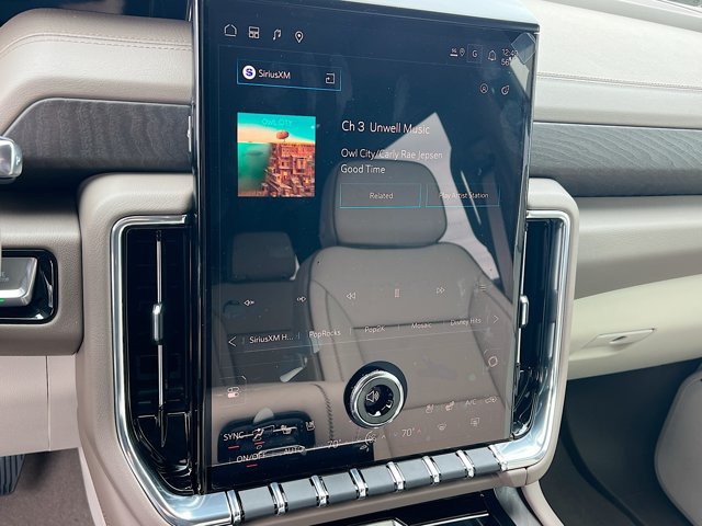 New 2026 GMC Yukon XL Denali w/ Denali Reserve Package AWD/4WD image 10