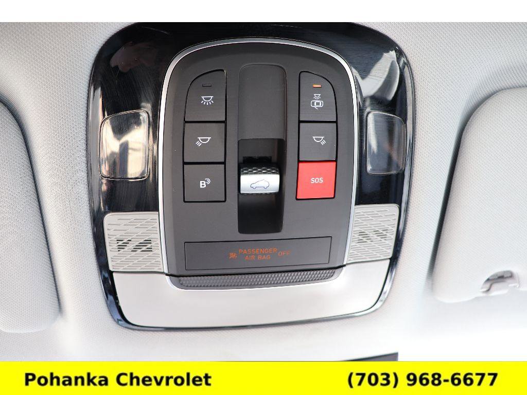 Used 2024 Hyundai Palisade SEL w/ Premium Package image 17