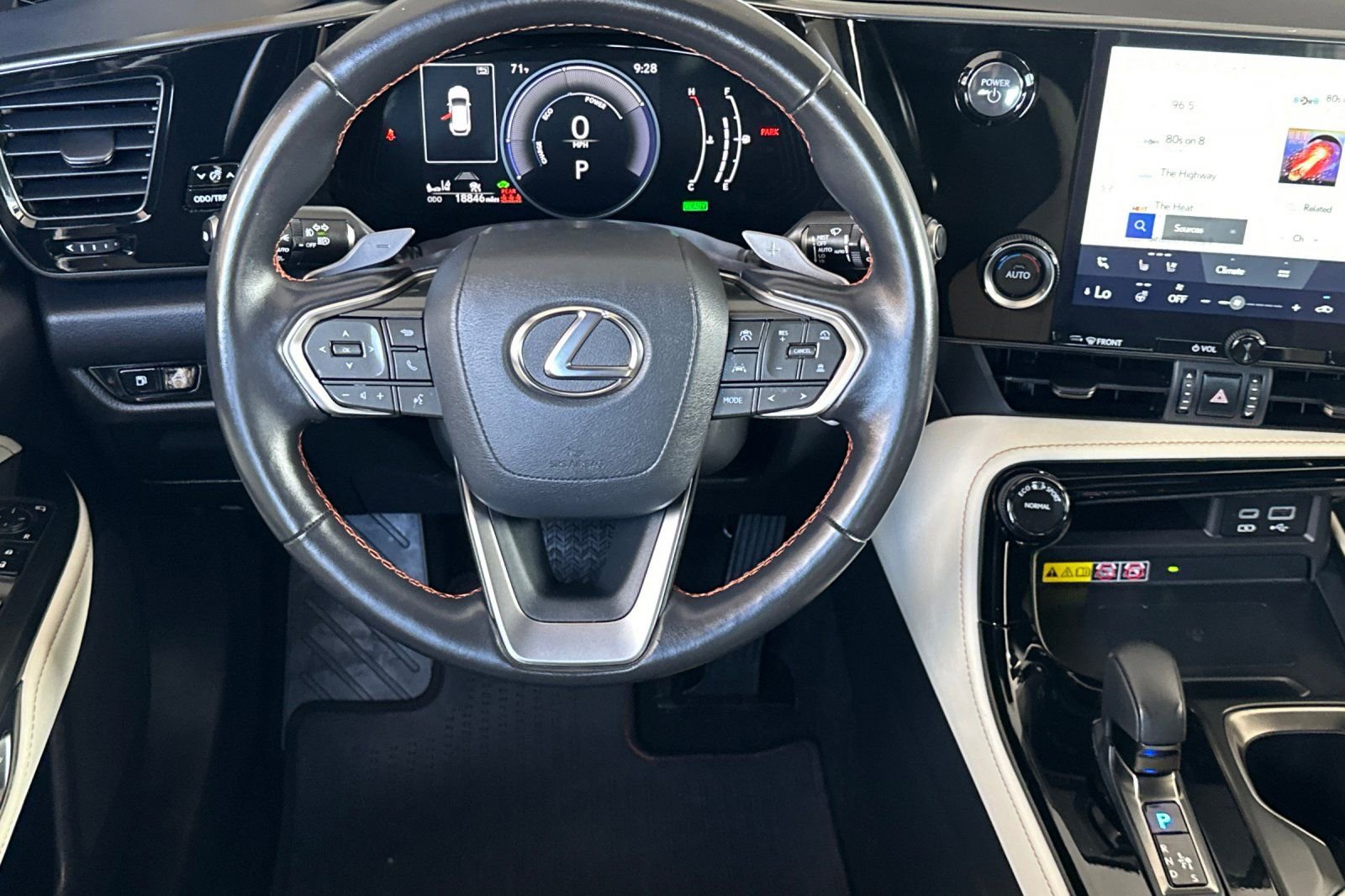 Used 2024 Lexus NX 350h AWD image 11